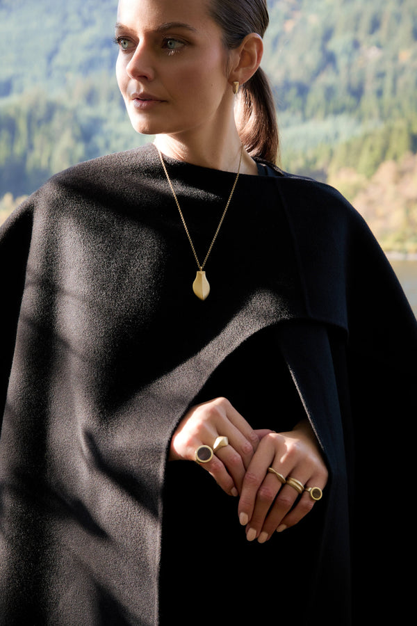 Enoch Ring 9ct Gold