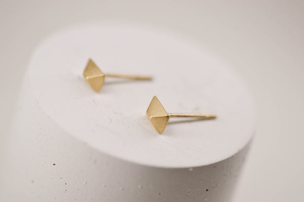 Òr Stud Earrings