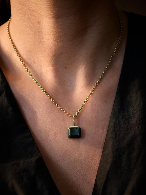 Isle of Rum Bloodstone Pendant 9ct Gold