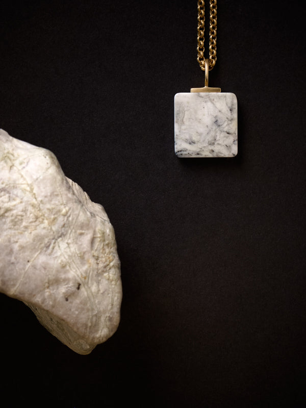 Skye Marble pendant 9ct Gold