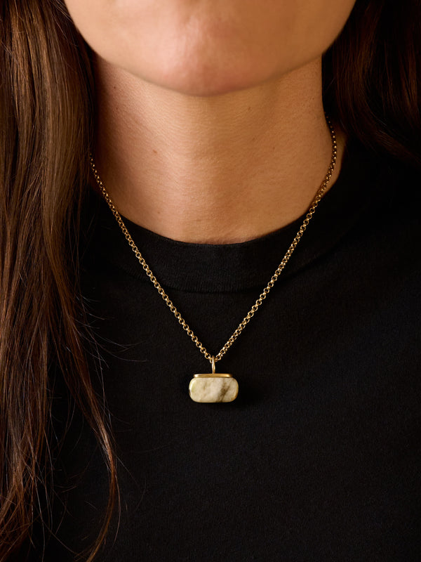 Skye Marble Pendant 9ct Gold