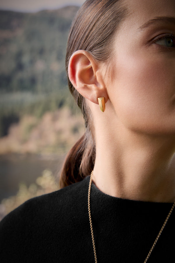 Duich Studs 9ct Gold - Tarska Jewellery