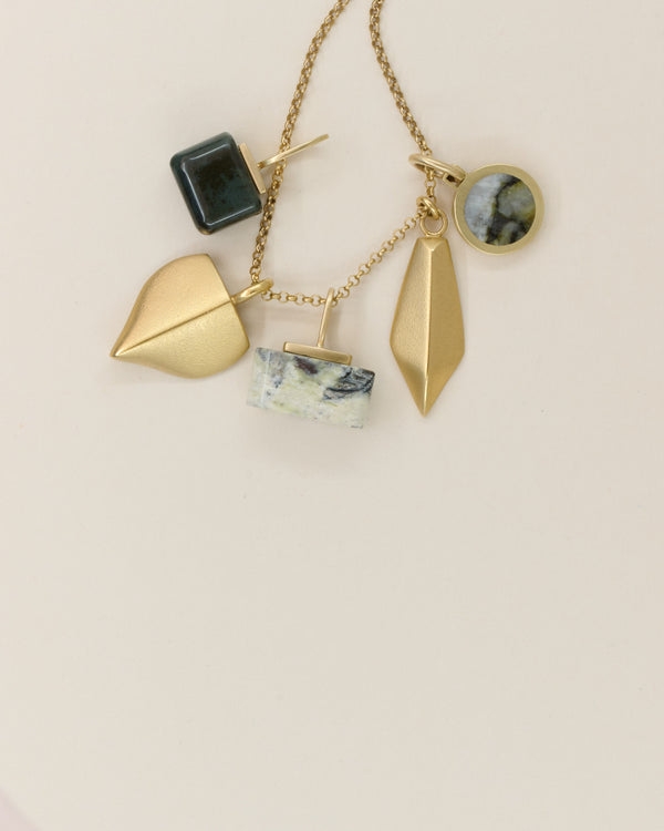 Isle of Rum Bloodstone Pendant 9ct Gold - Tarska Jewellery