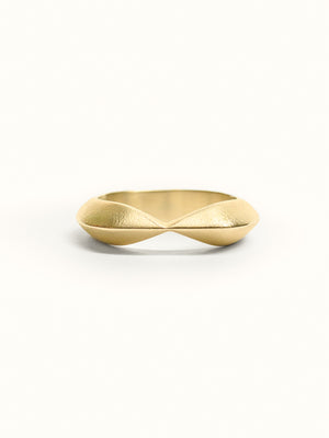 Eilean Ring 9ct Gold - Tarska Jewellery