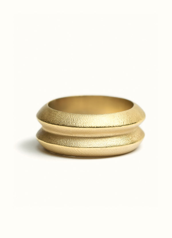 Enoch Ring 9ct Gold - Tarska Jewellery
